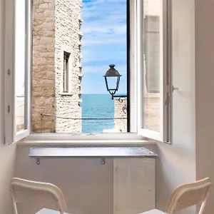 Dimora Nel Palazzo Ducale With Private Parking , Giovinazzo Włochy