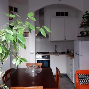A Uso Turistico Apartament